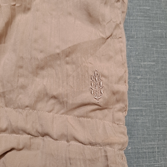 Free People Movement Women's Tan & White Lets Go Out Pullover Jacket Size Smal - Picture 9 of 13